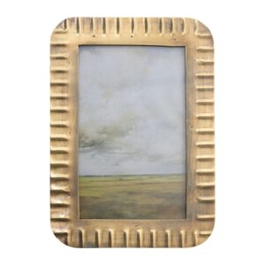 Metal Ribbed Photo Frame